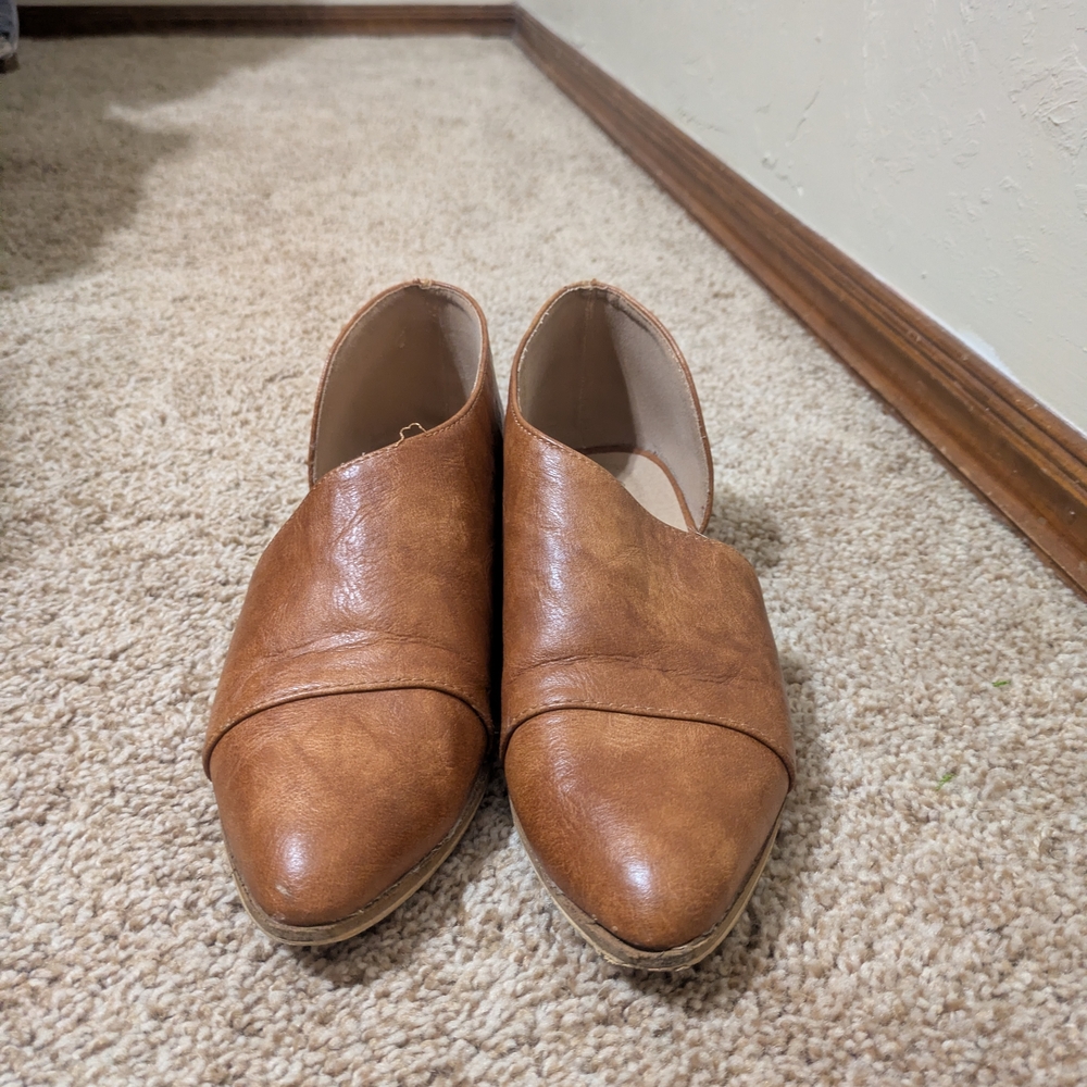 Universal Thread Brown Slip-On Loafers